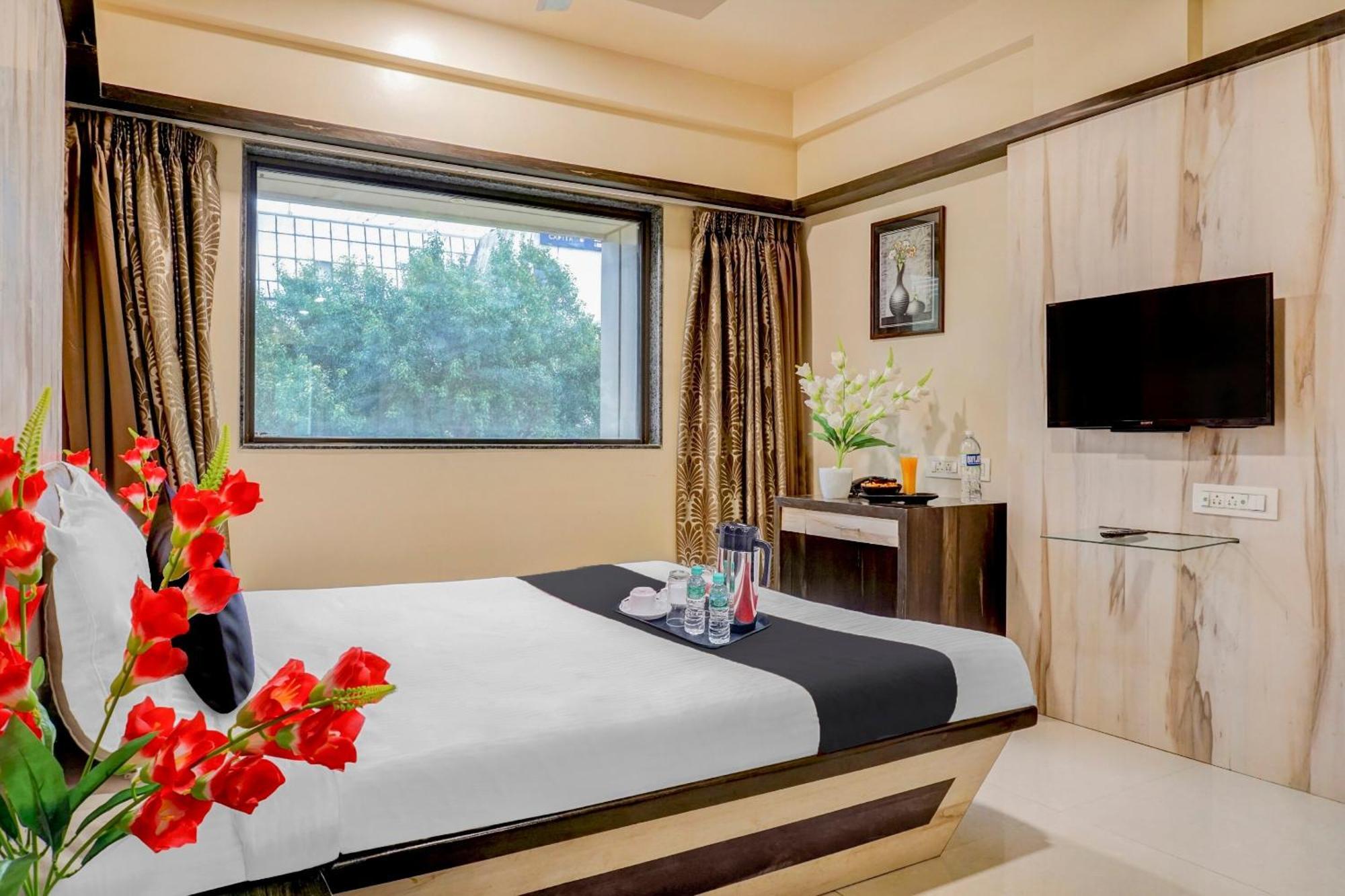 Hotel Hight Krone A Family Hotel Near Igi Airport Delhi Nueva Delhi Exterior foto